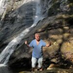 Javier Andrade en cascada de Fuensagrada.